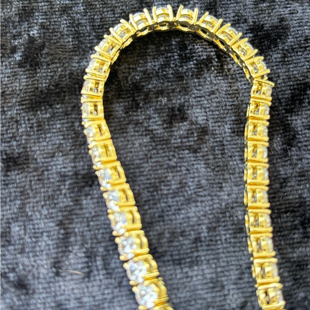 Elegant Silver Tennis Ankle  Bracelet - Picture 5 of 5